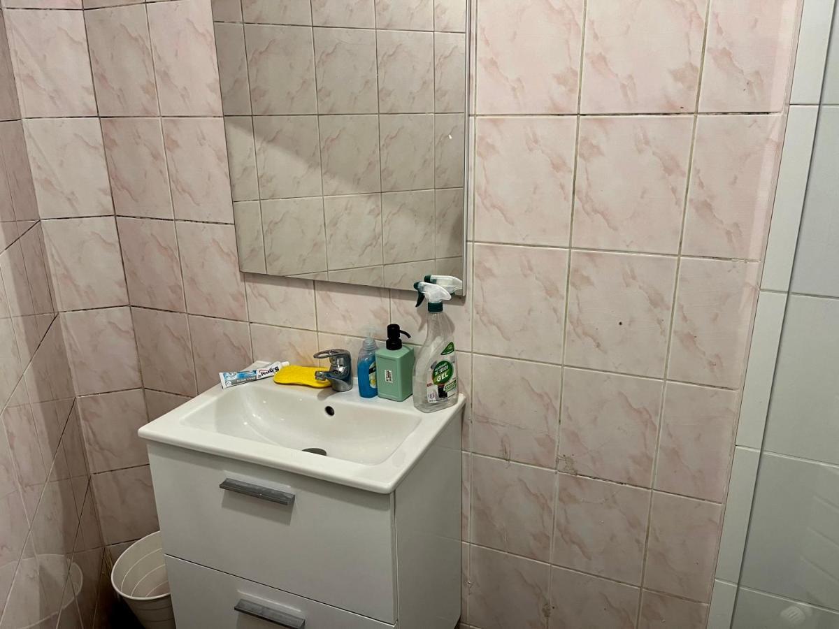 Aubervilliers Maison De Ville Pres Metro 7 By Immo Kit Bnb Eksteriør billede